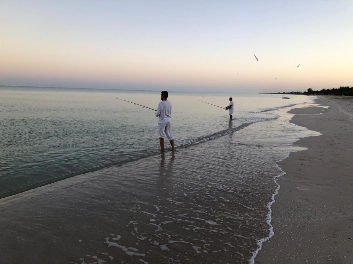 Playa 55 Beach Escape - Adults Only Guesthouse Селестун Екстериор снимка