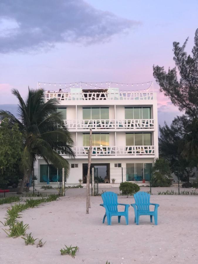 Playa 55 Beach Escape - Adults Only Guesthouse Селестун Екстериор снимка