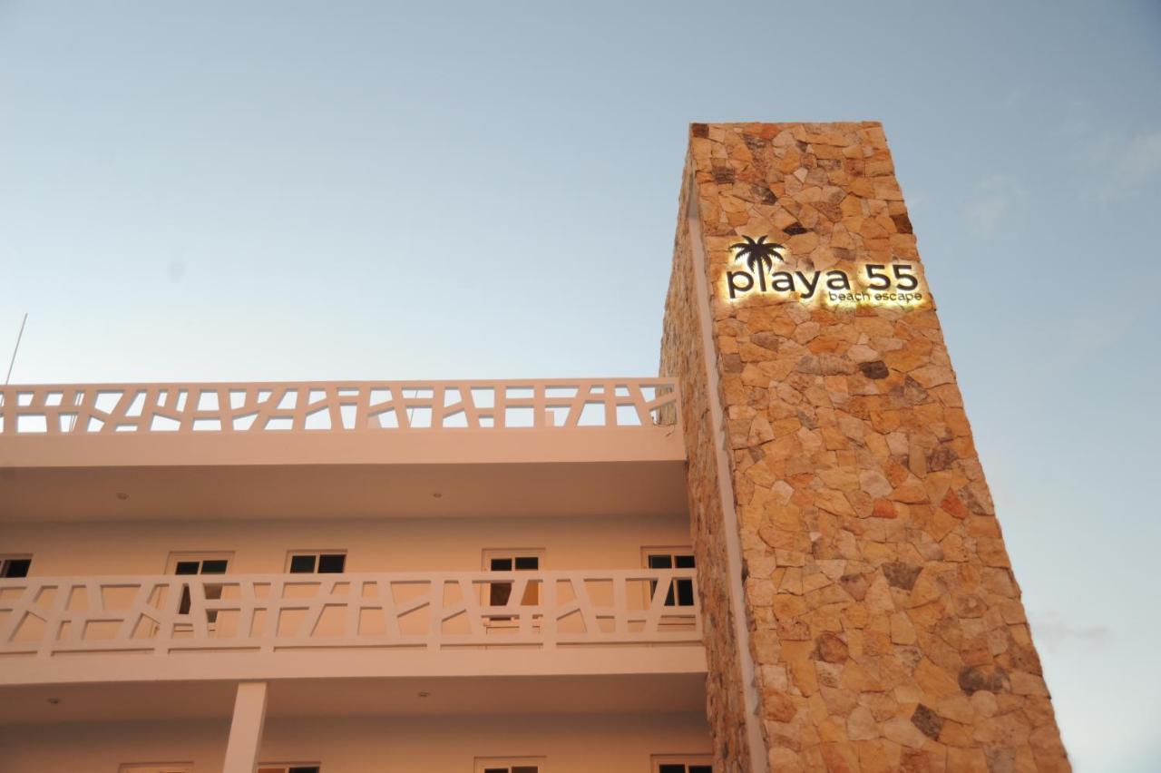 Playa 55 Beach Escape - Adults Only Guesthouse Селестун Екстериор снимка