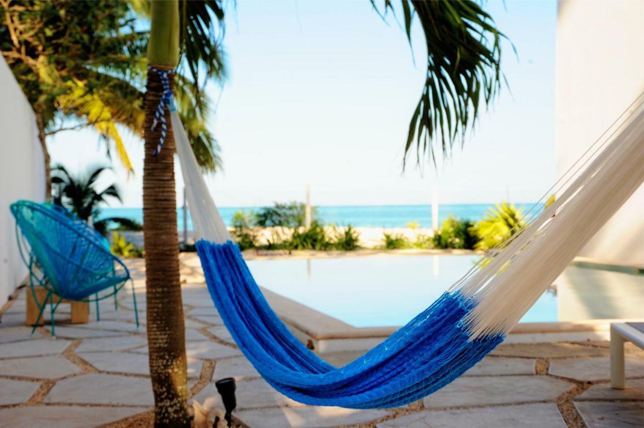 Playa 55 Beach Escape - Adults Only Guesthouse Селестун Екстериор снимка