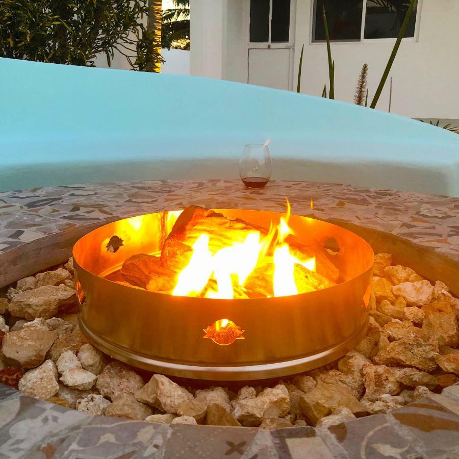 Playa 55 Beach Escape - Adults Only Guesthouse Селестун Екстериор снимка